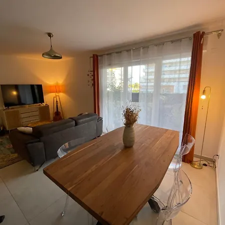 Appartement Charment A *